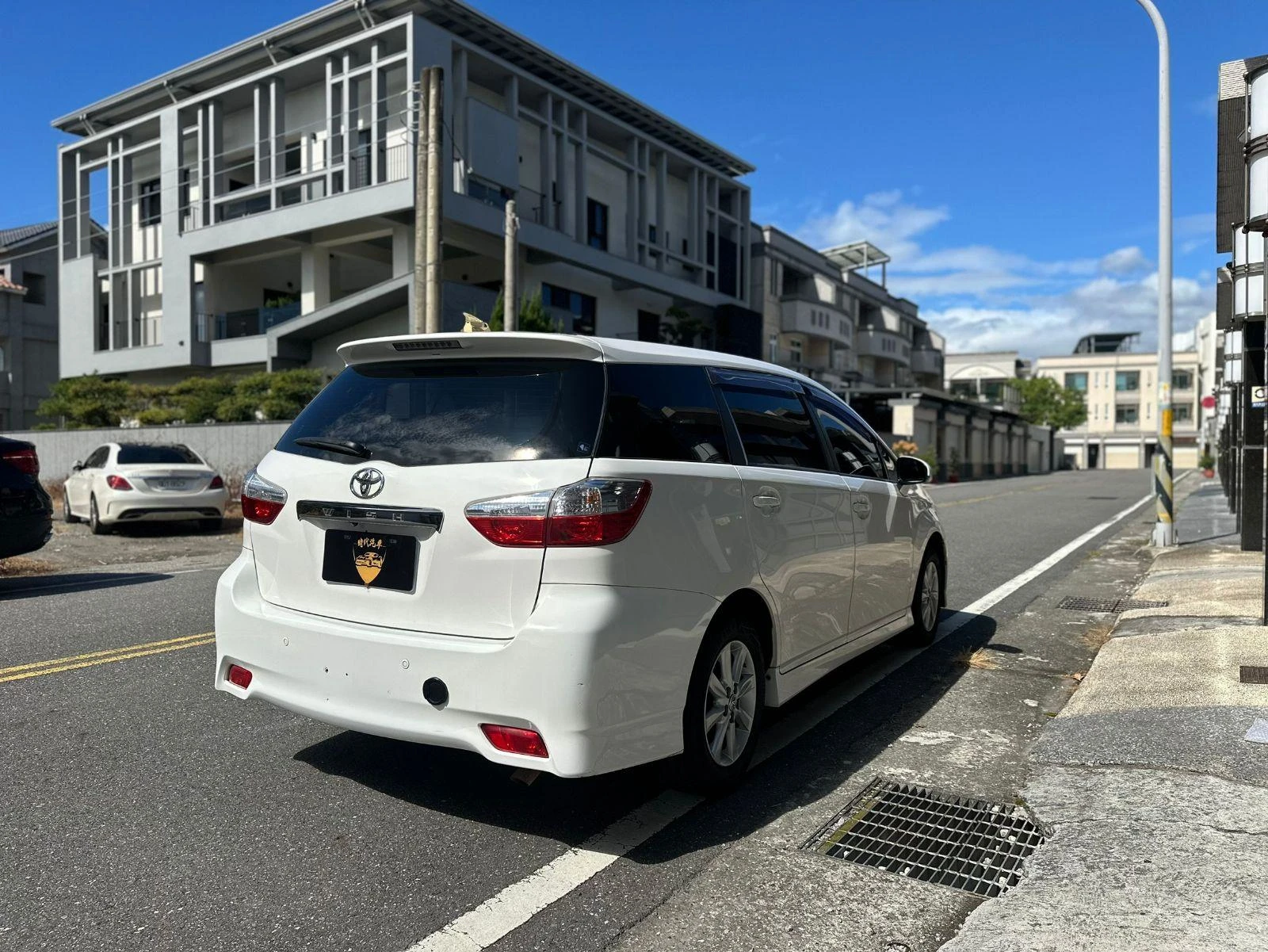 2012TOYOTA
