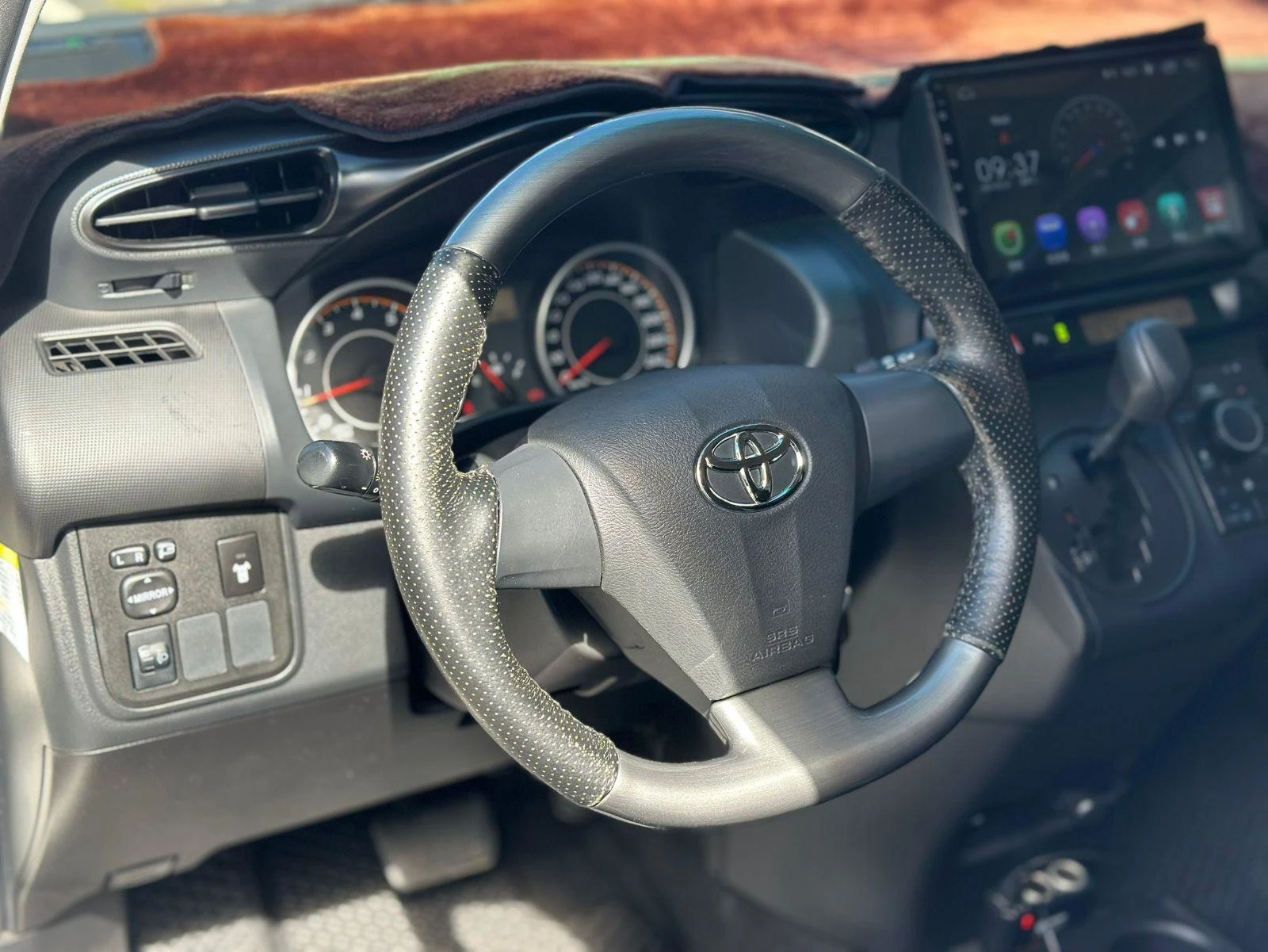 2012TOYOTA