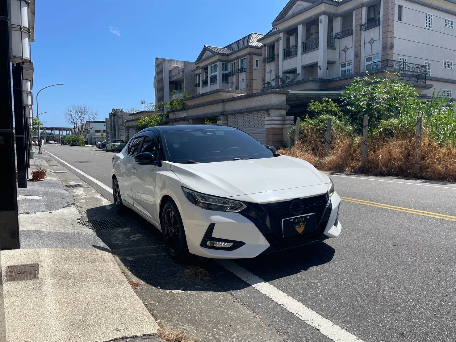 2022NISSAN