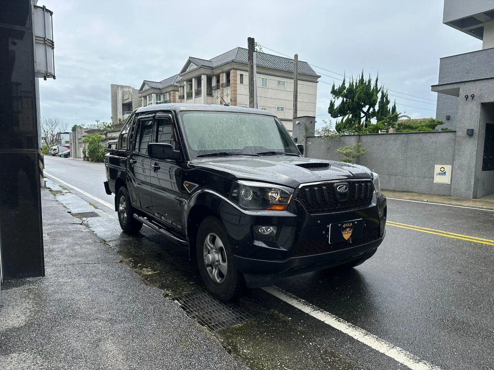2019 Mahindra