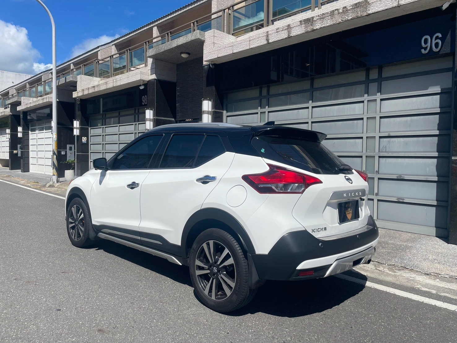 2020NISSAN