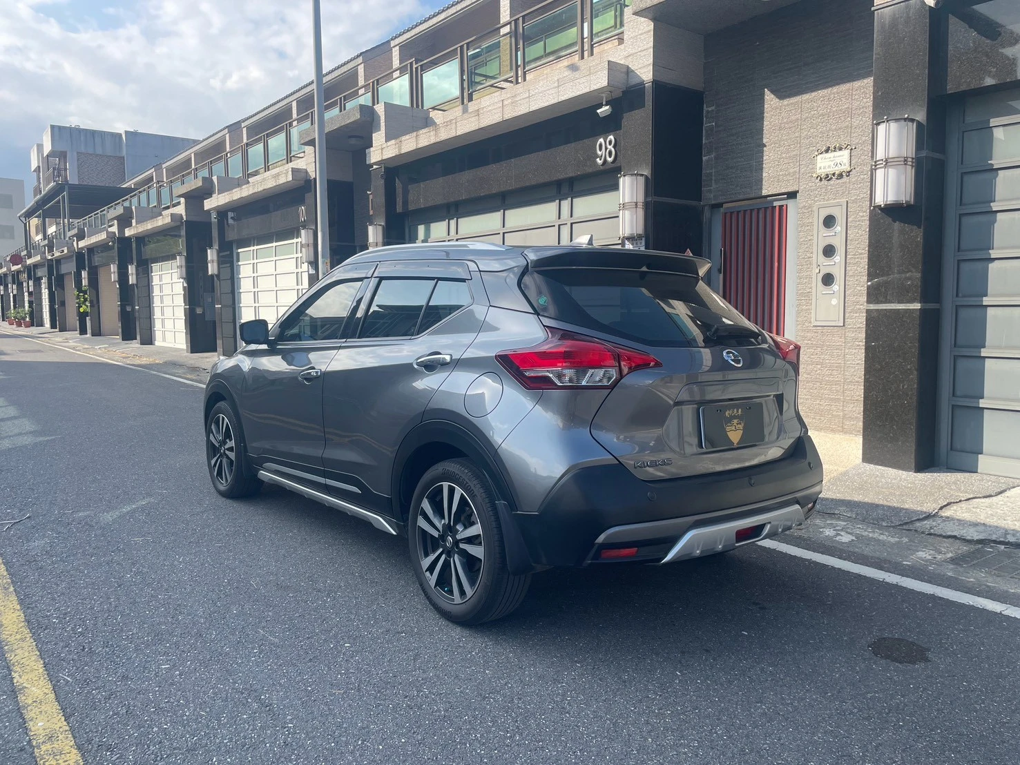 2019NISSAN