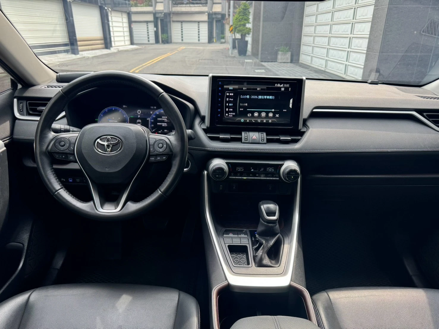 2022TOYOTA
