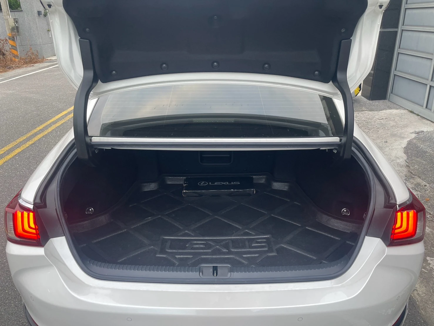 2019LEXUS