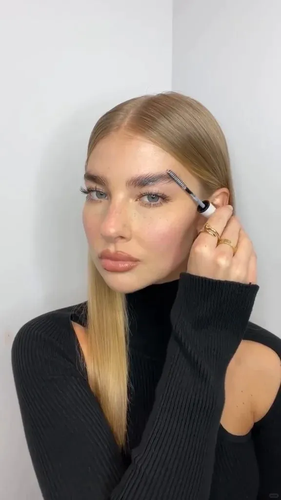  八折 REFY 塑眉凝膠