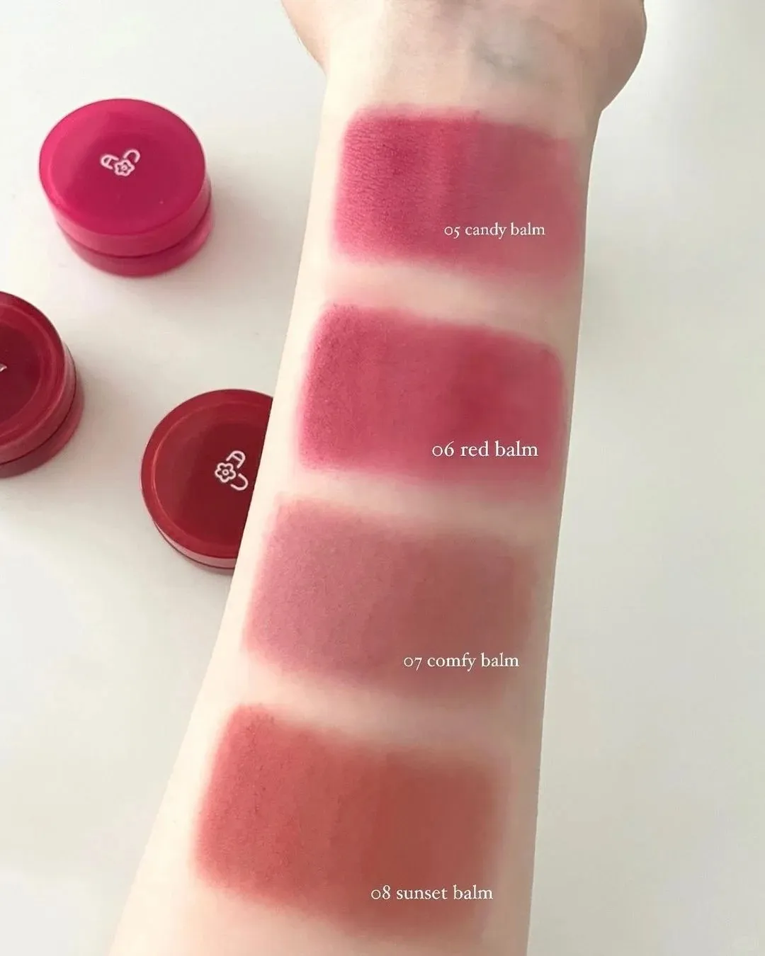 韓國 AOU 雲朵霧面唇膏