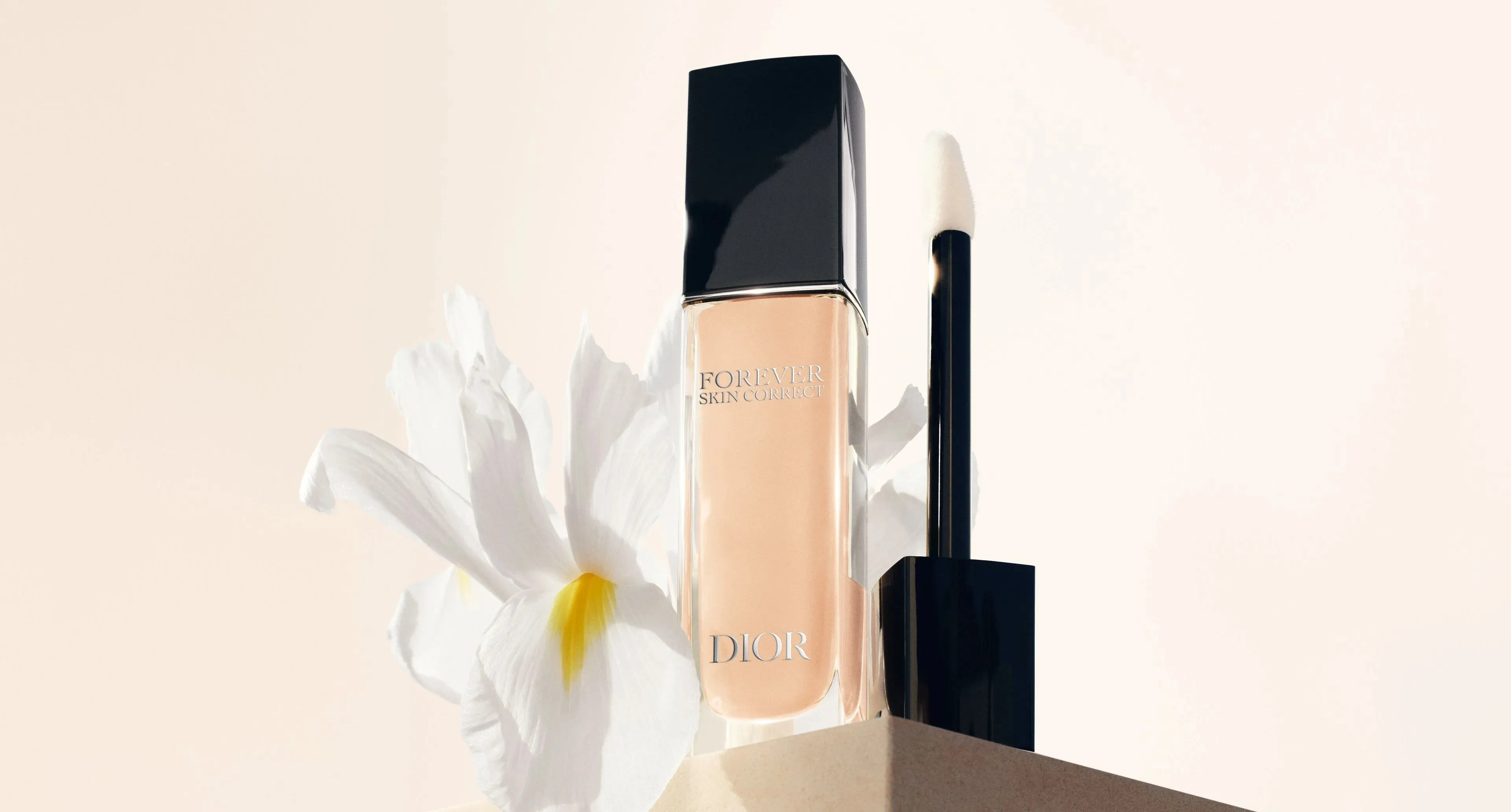  DIOR 超完美持久遮瑕乳