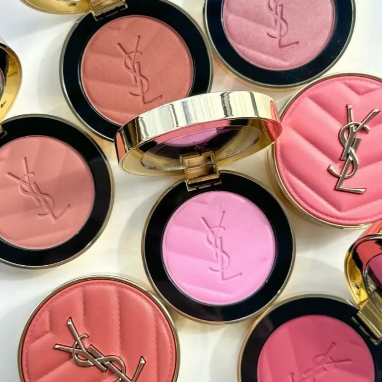  YSL 恆久完美透膚煙染腮紅 