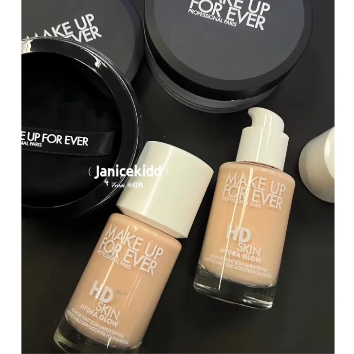  Make Up For Ever 粉無痕活潤精華粉底液