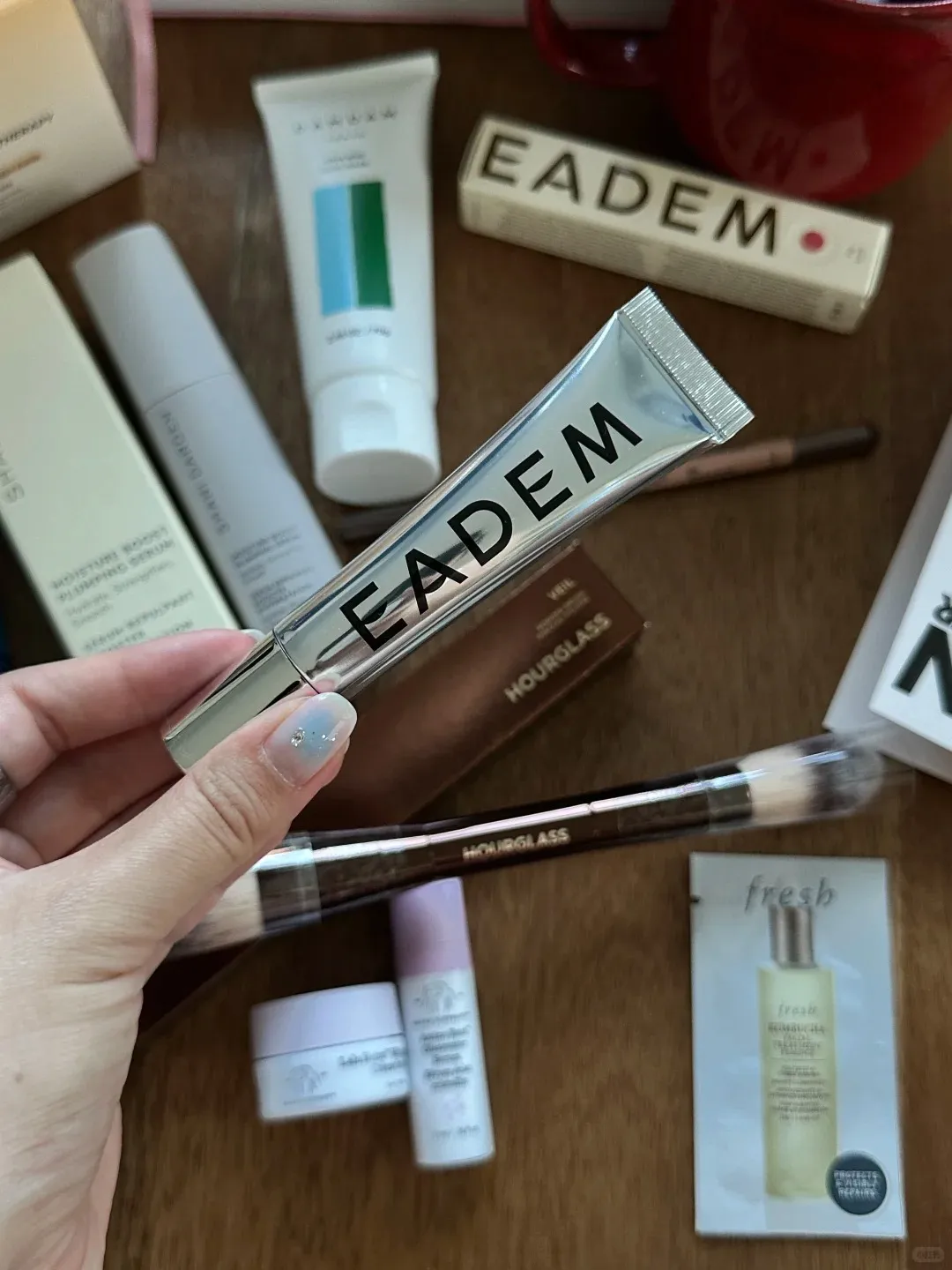  EADEM 潤唇膏