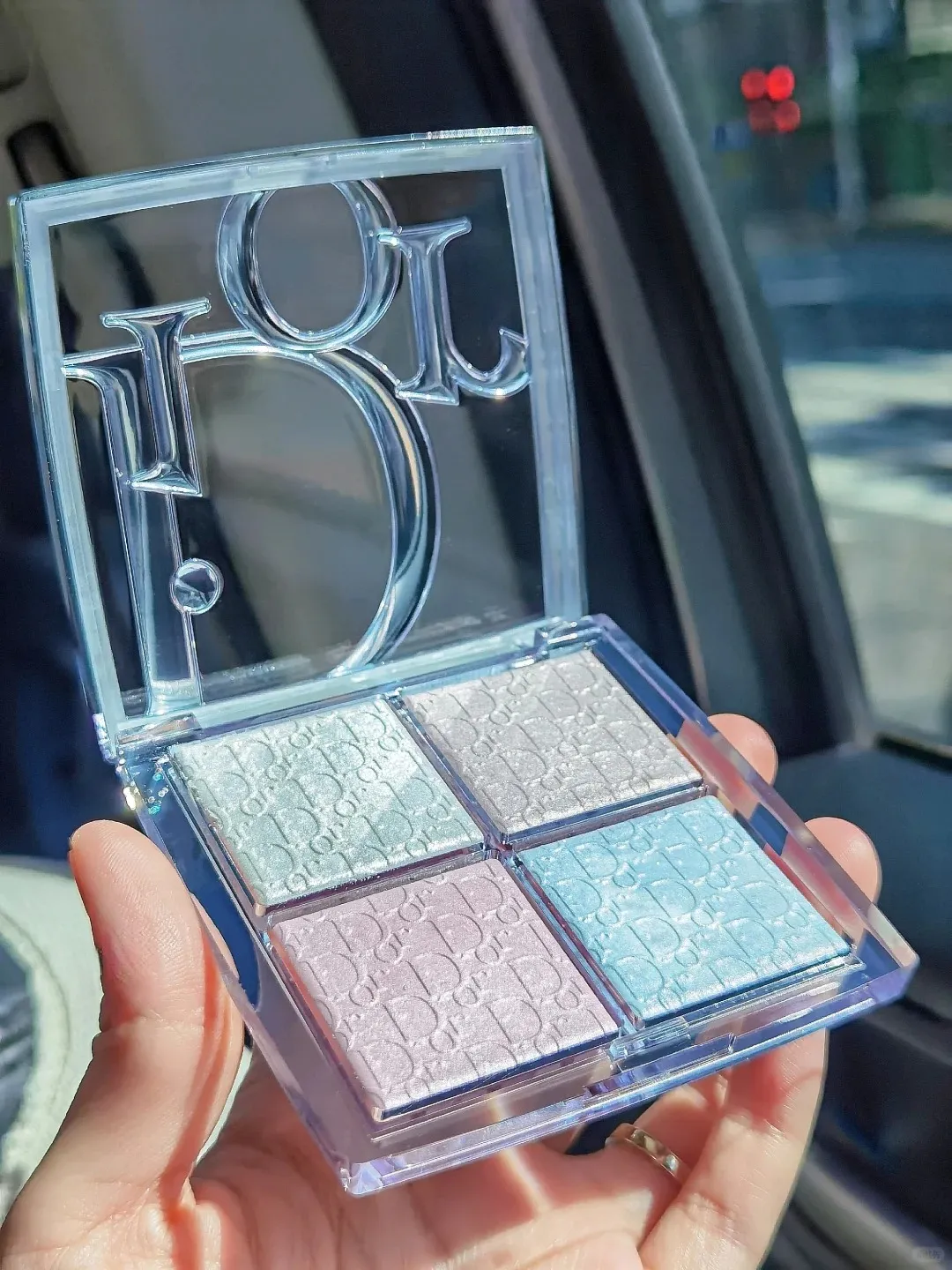 DIOR 專業後台煥采亮妍盤 日本限定色#002