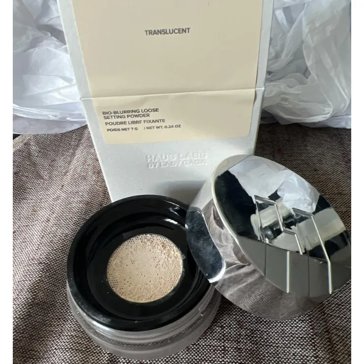 八折 HAUS LABS 定妝蜜粉