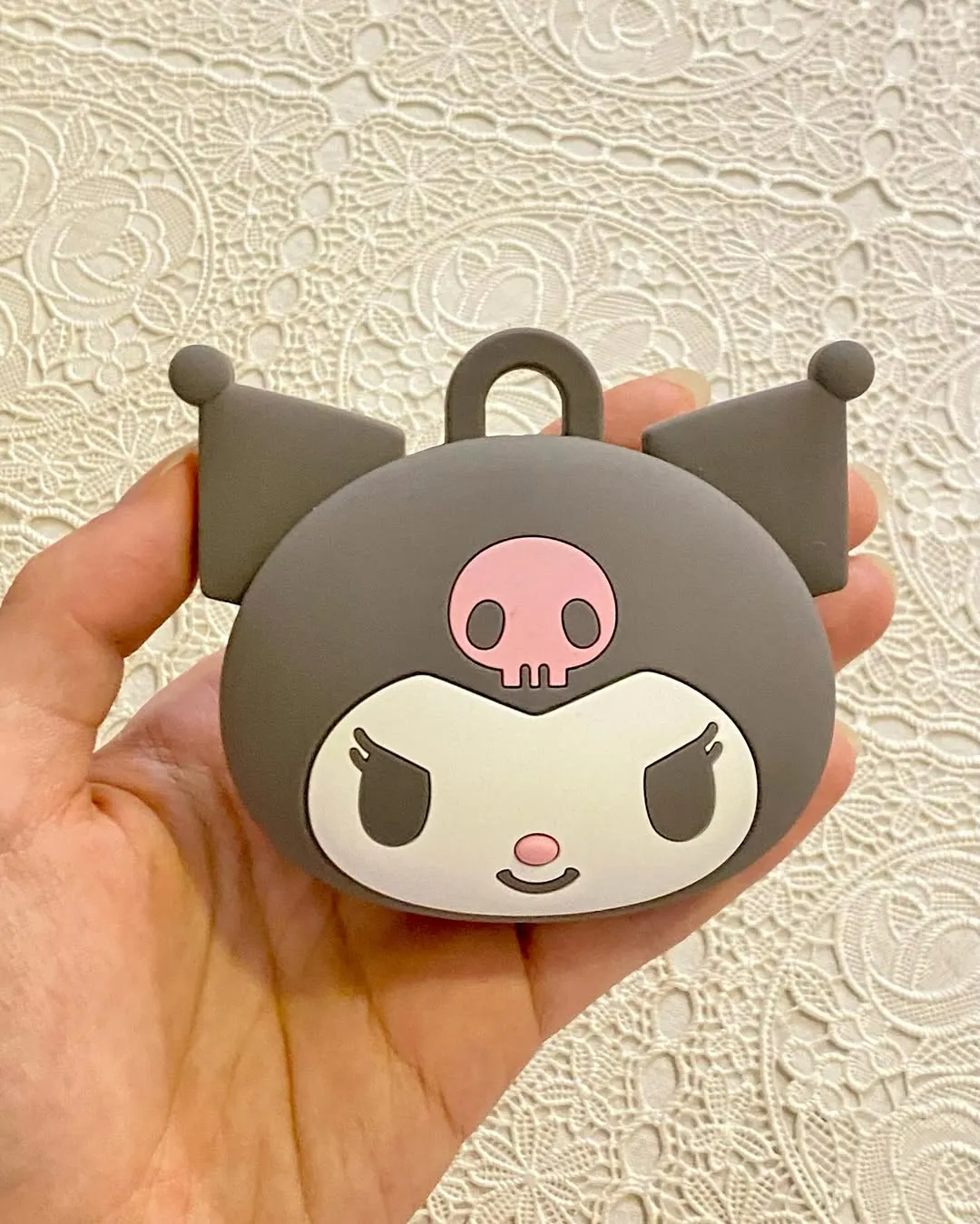 日本 Sanrio 三麗鷗 頭皮梳