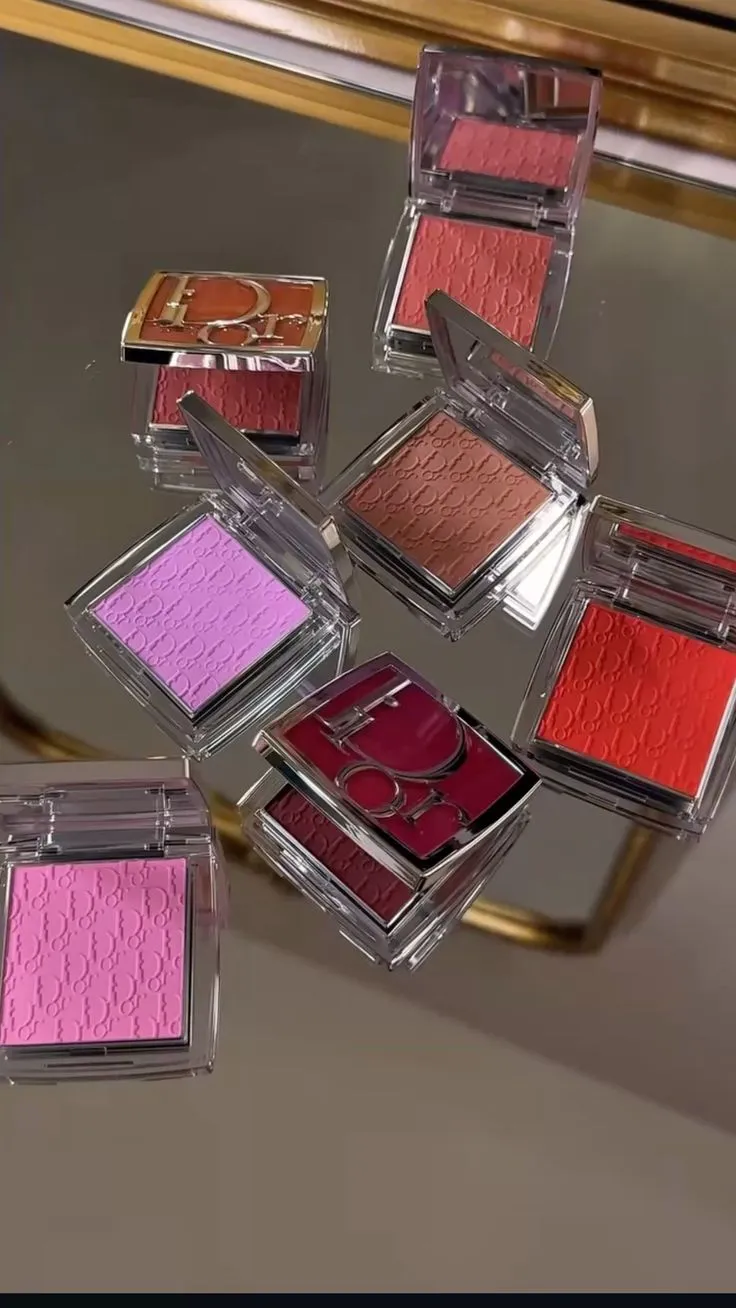 八折 Dior 粉漾緹花頰彩盤 