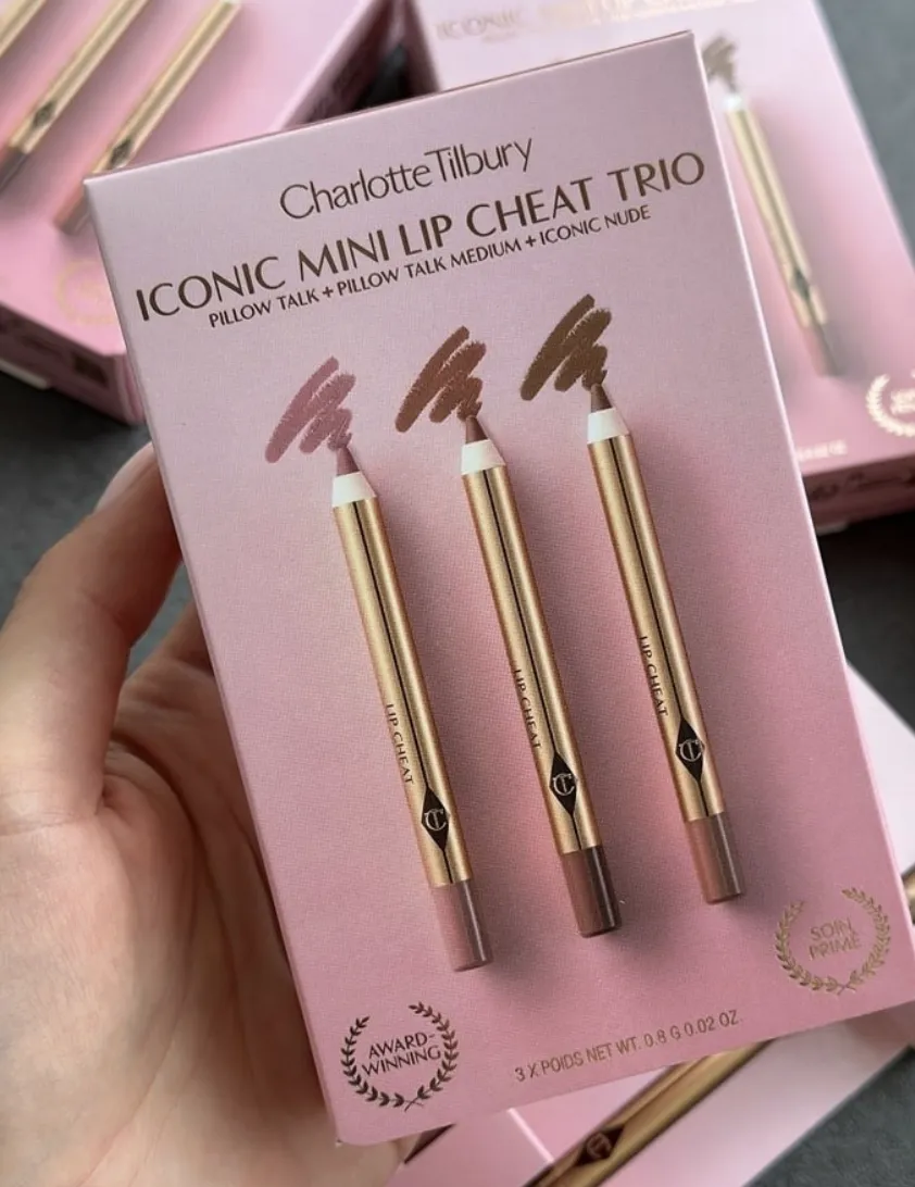 八折 Charlotte Tilbury 唇線筆組合