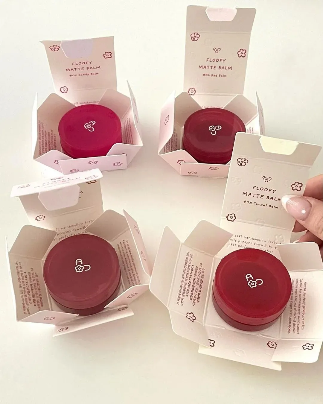 韓國 AOU 雲朵霧面唇膏