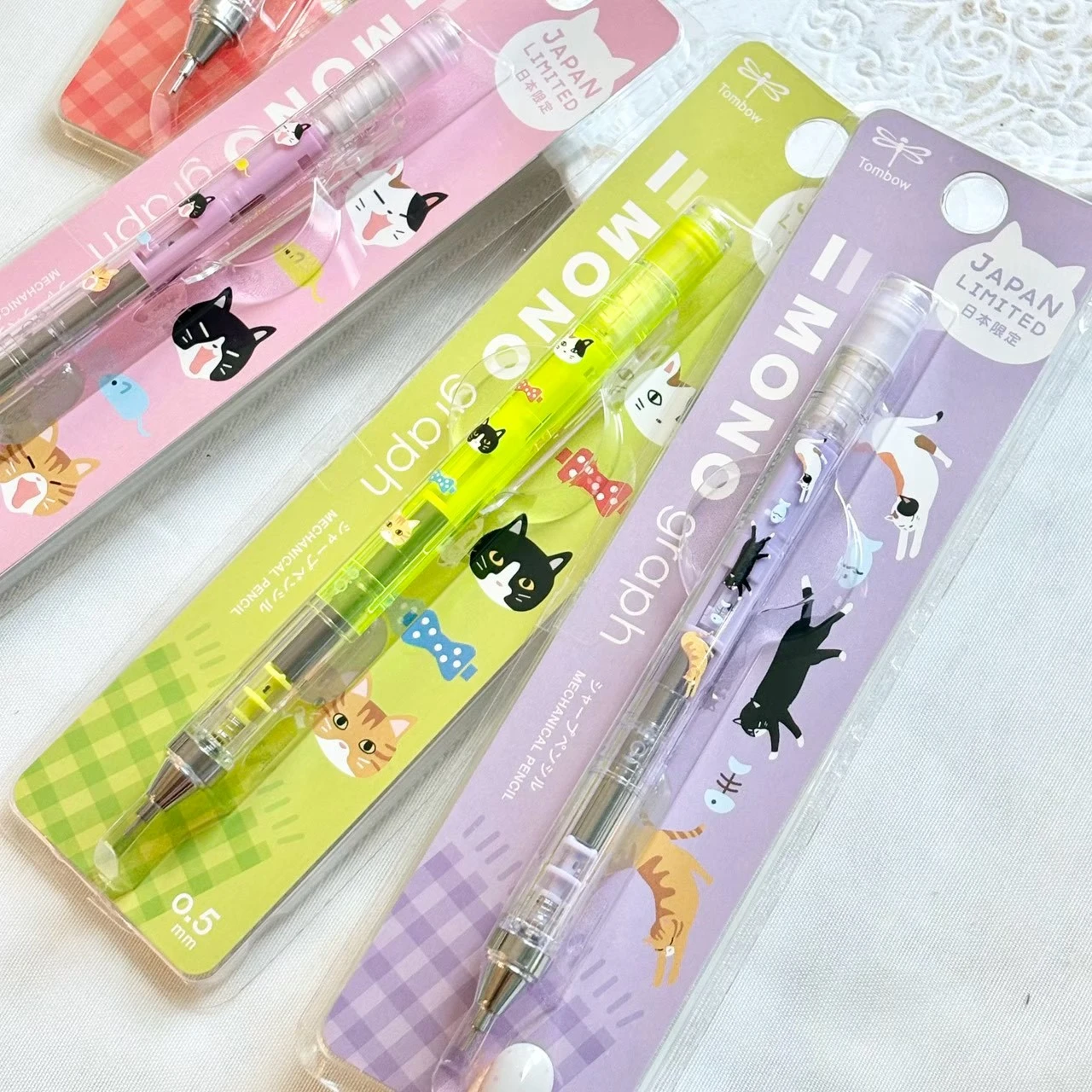 日本 Sanrio 三麗鷗 貓咪系列 MONO 自動筆