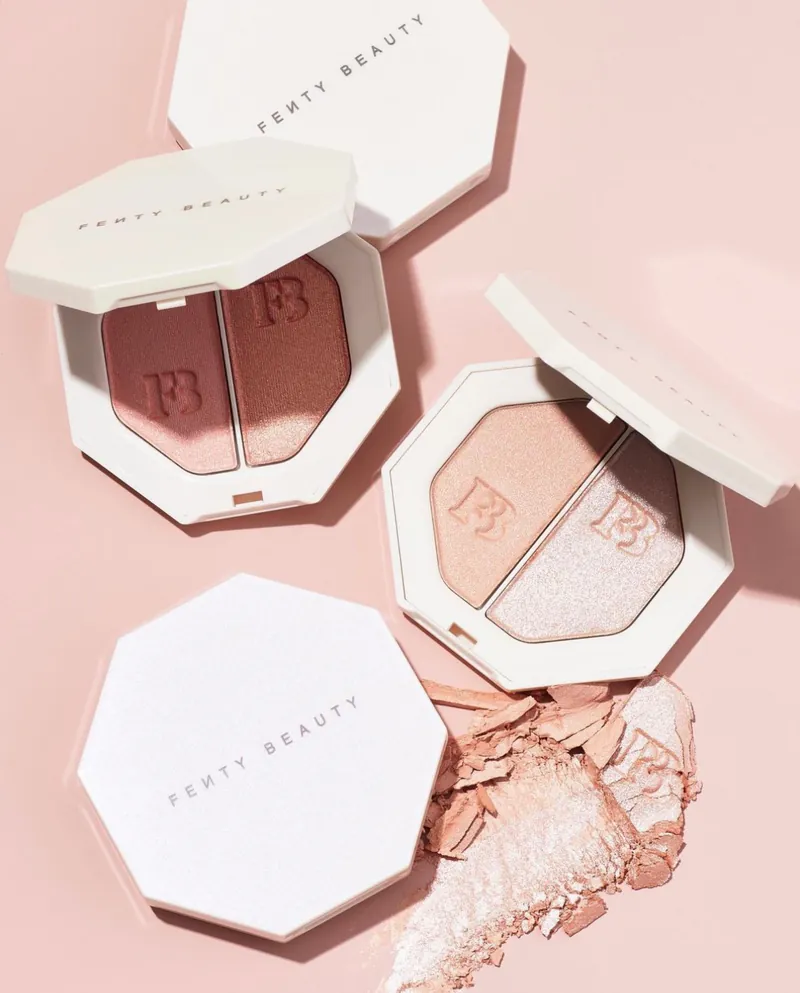 Fenty Beauty 雙色打亮餅