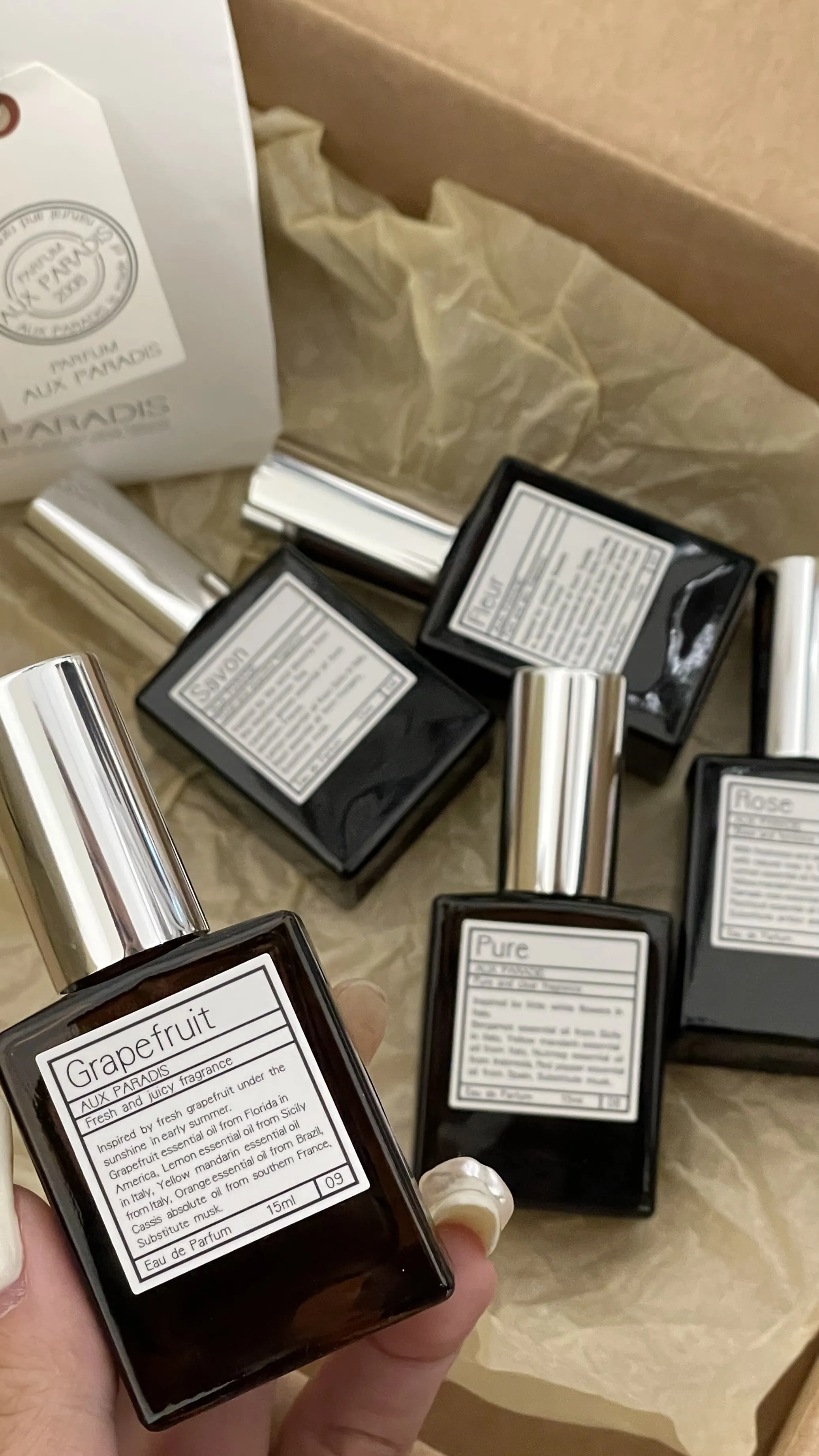 日本 AUX PARADIS 驢牌 淡香精