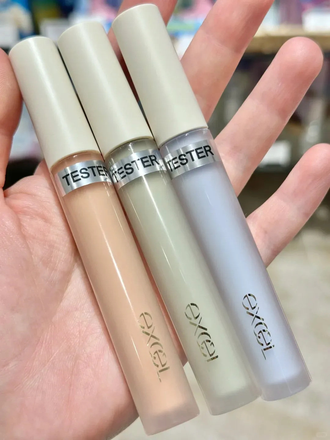 日本 excel 精華遮瑕提亮液