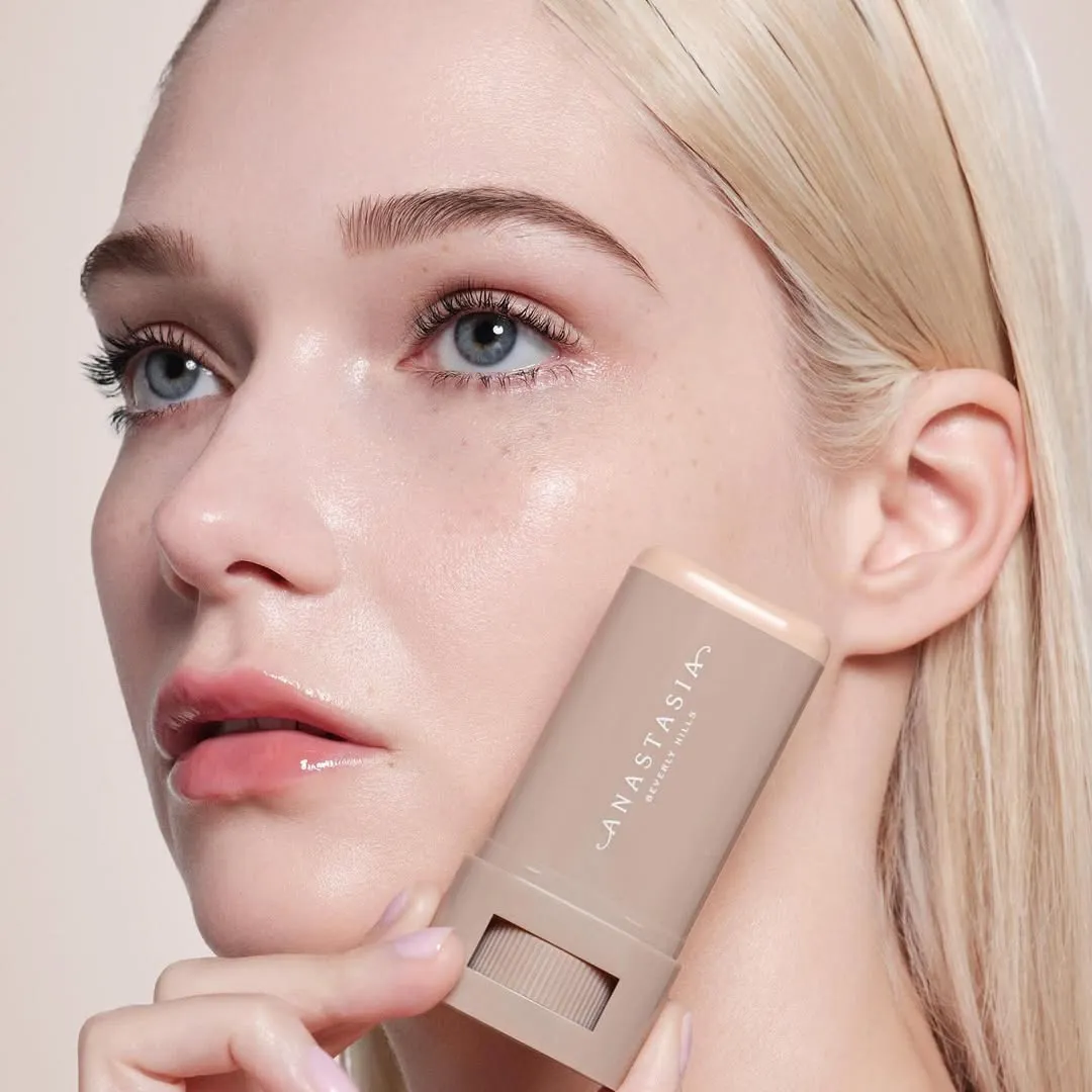 Anastasia 粉底棒