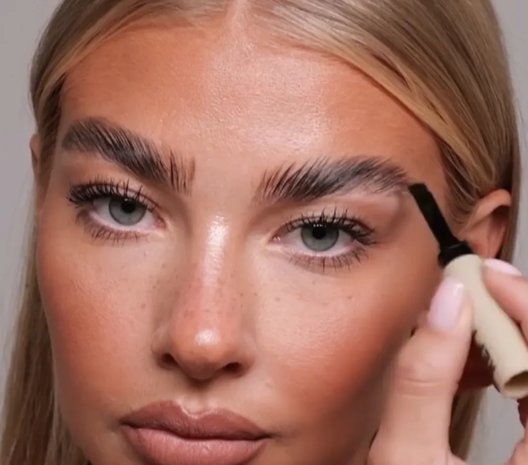 八折 REFY 眉毛膏