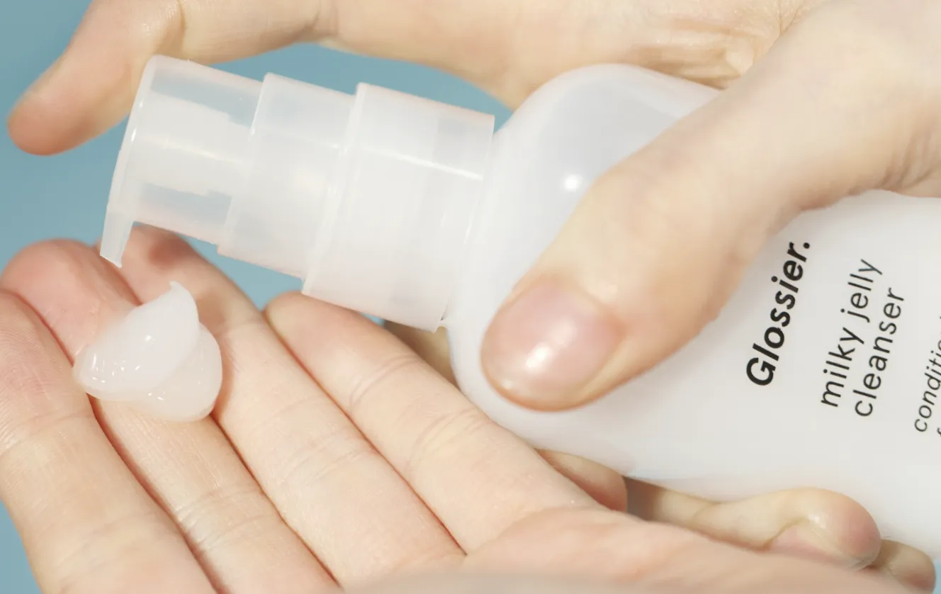 八折 Glossier 溫和凝膠洗面乳