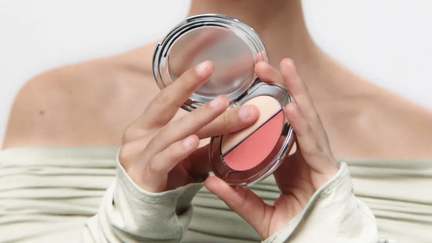 八折 ISAMAYA 打亮腮紅盤