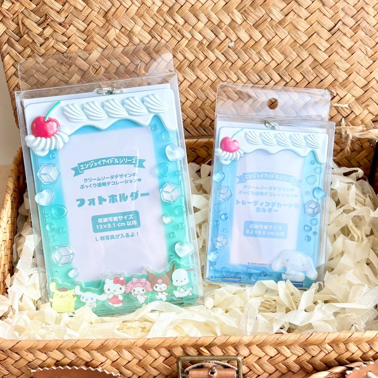 日本 Sanrio 三麗鷗 蘇打汽水滴膠卡套