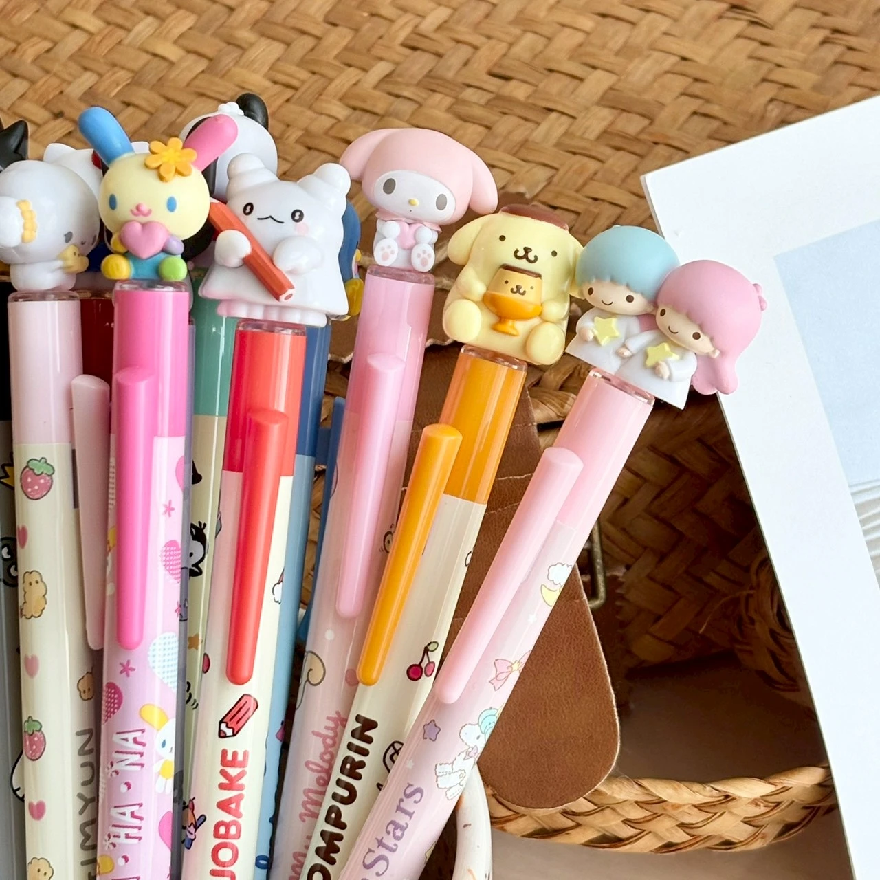 日本 Sanrio 三麗鷗 造型原子筆