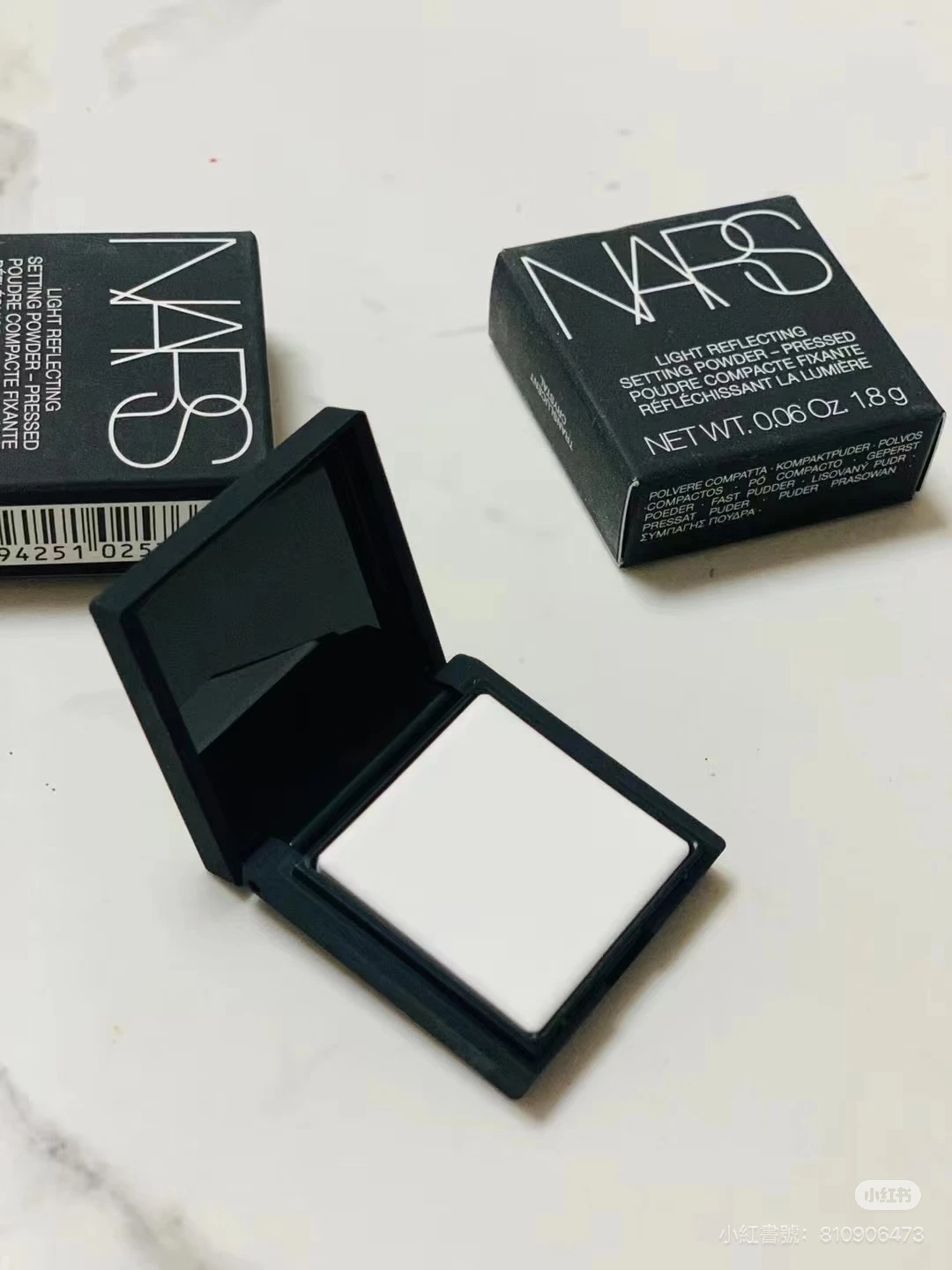 NARS 裸光蜜粉餅