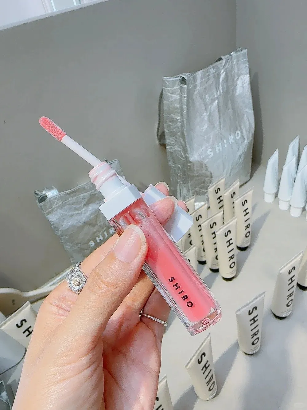 日本 SHIRO 潤唇精華