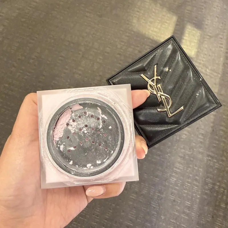 YSL 恆久完美持久柔霧蜜粉