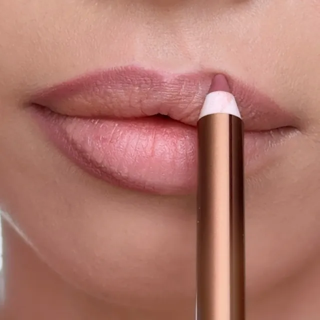 八折 Charlotte Tilbury  唇線筆