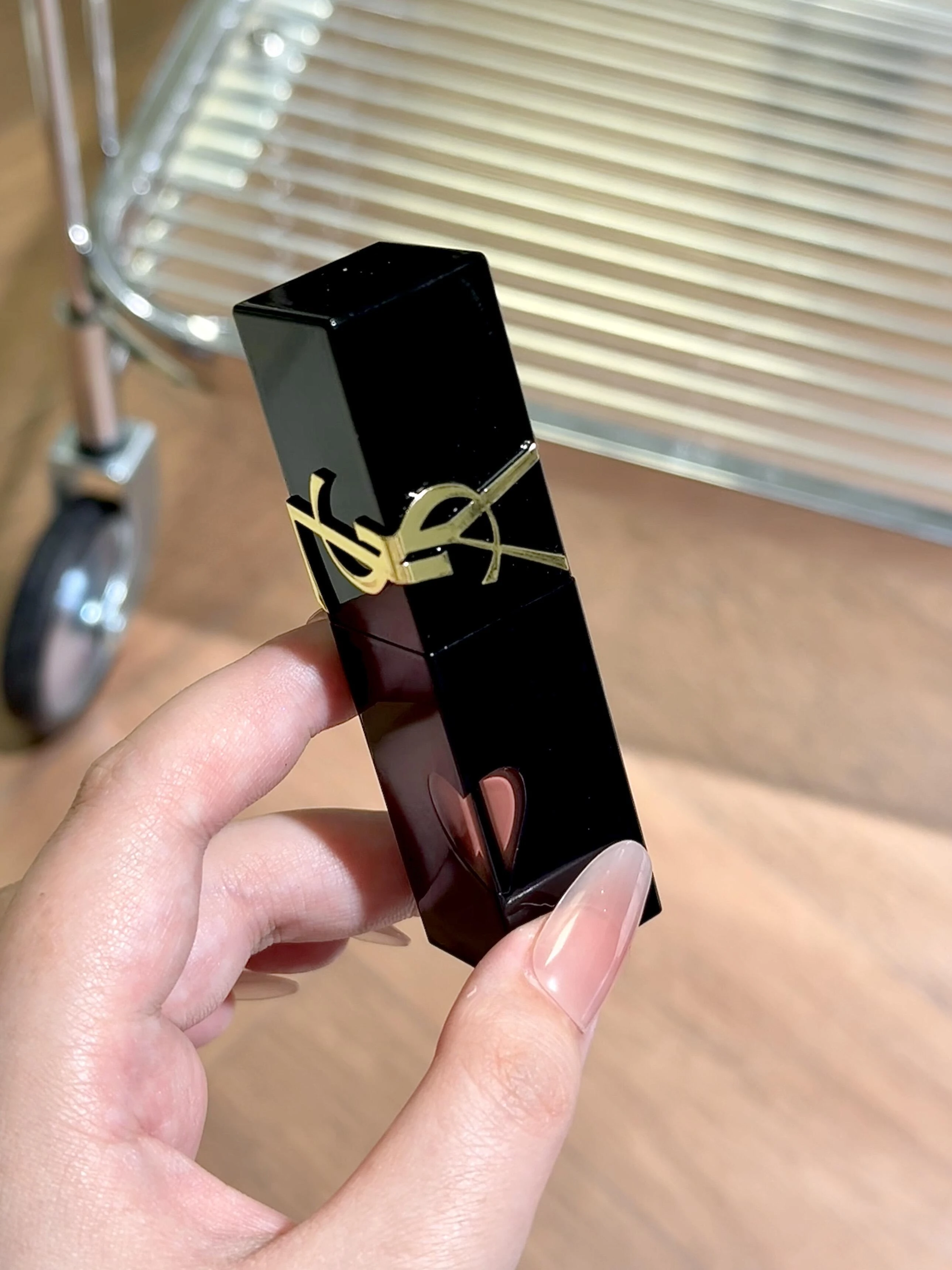 YSL 奢華印記鎖心光唇釉 奢華印記鎖吻霧唇釉
