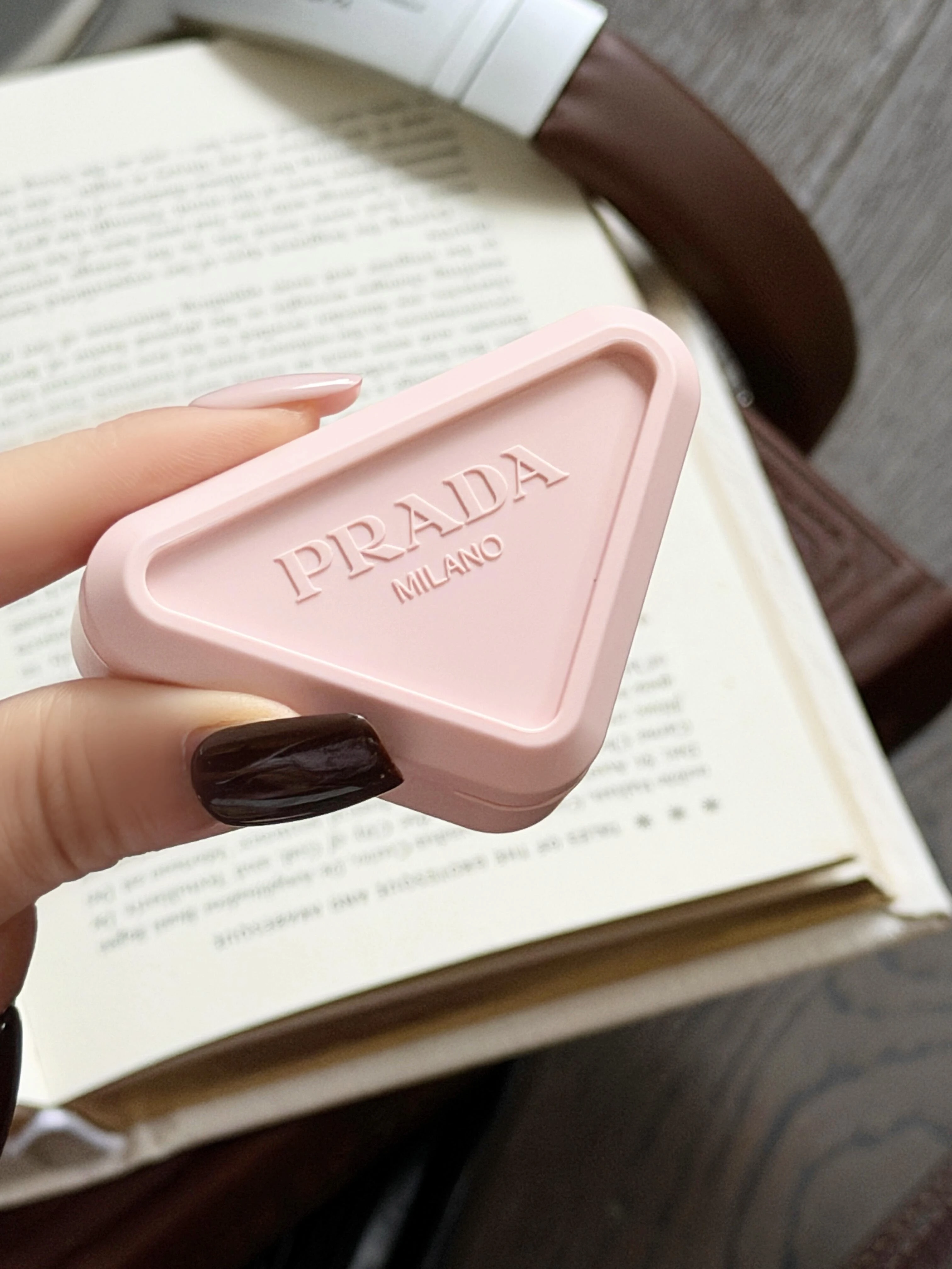 PRADA 輕霧暈染腮紅