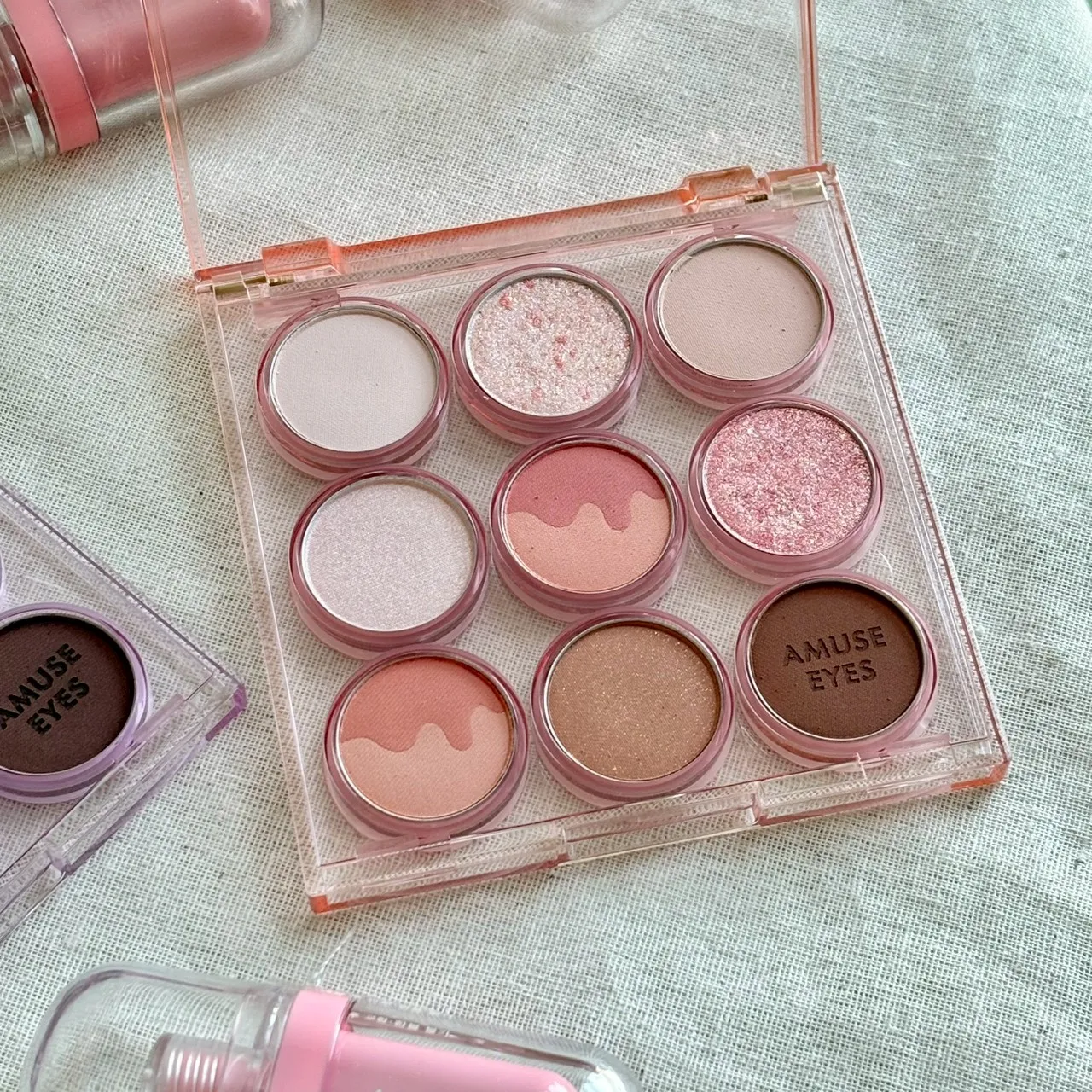 韓國 Amuse 九宮格糖果眼影盤