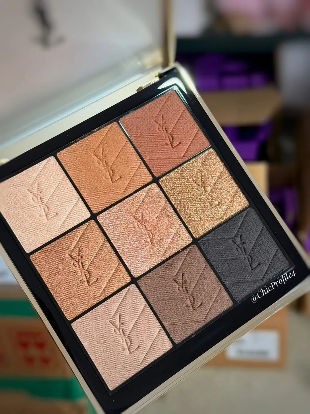 八折 YSL 高訂時尚九色眼影盤