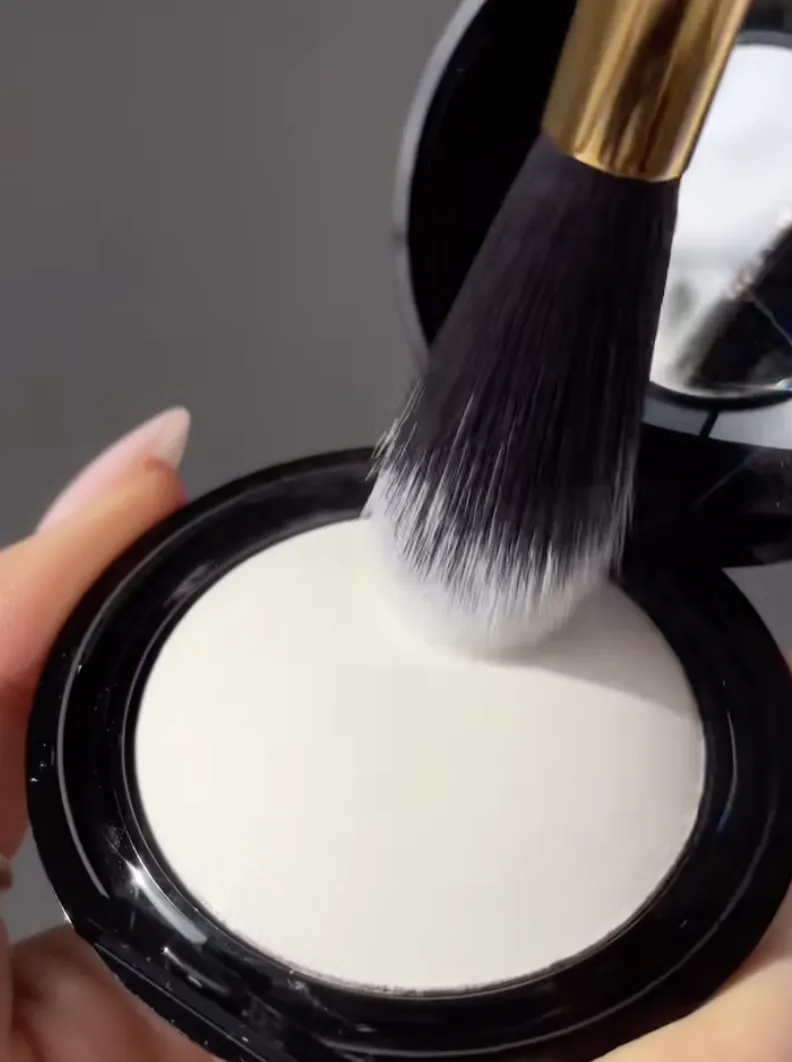  八折 PAT McGRATH LABS 眼下蜜粉餅