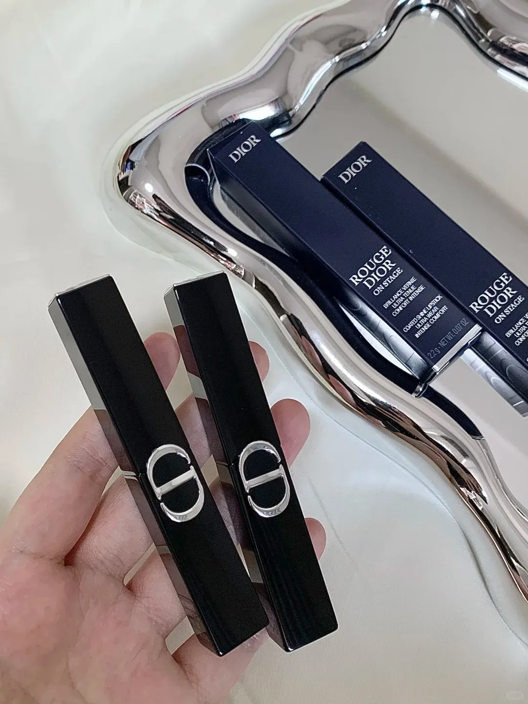 Dior 巨星持色唇膏