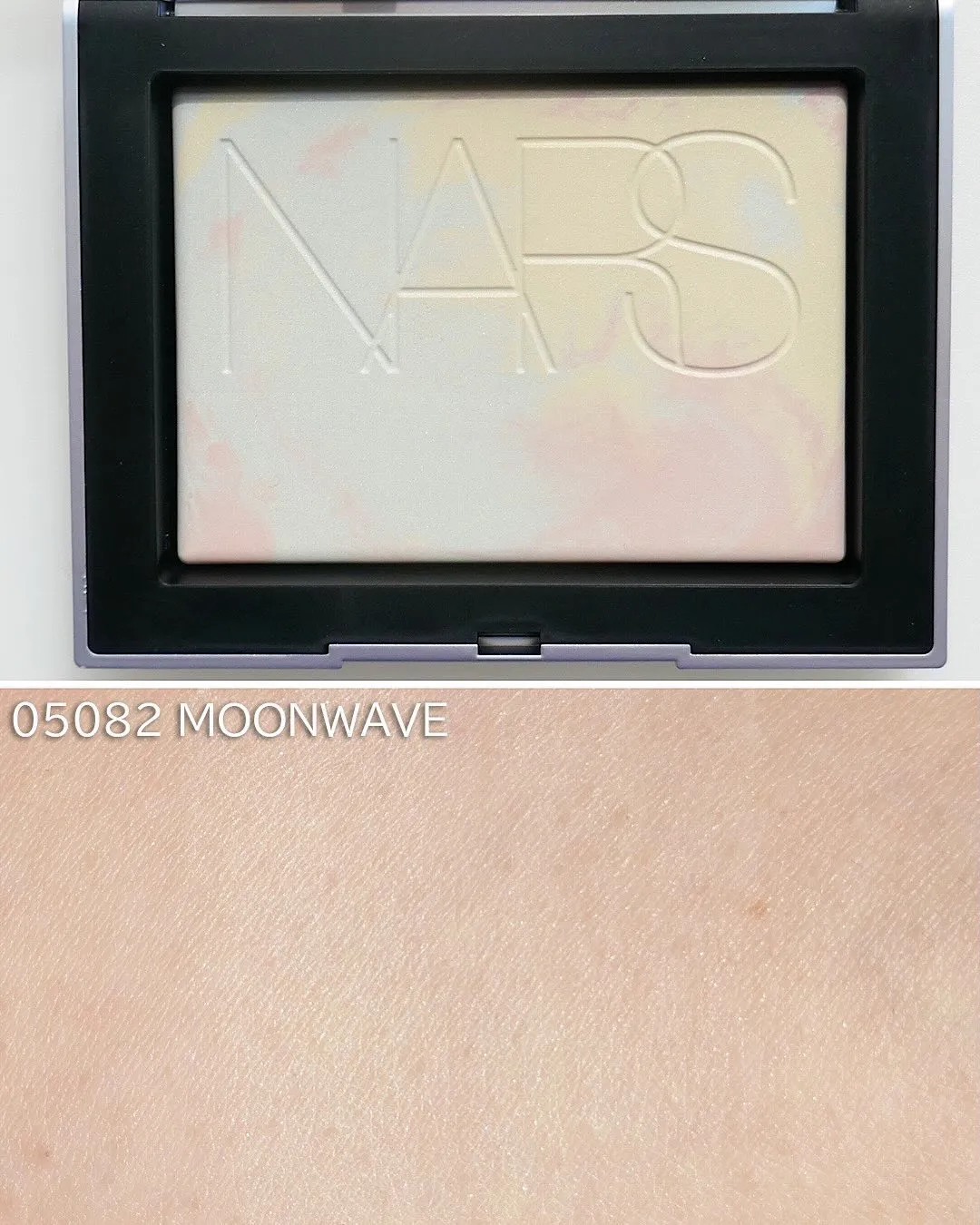 NARS 星漾幻境高訂系列-裸光幻彩蜜粉餅
