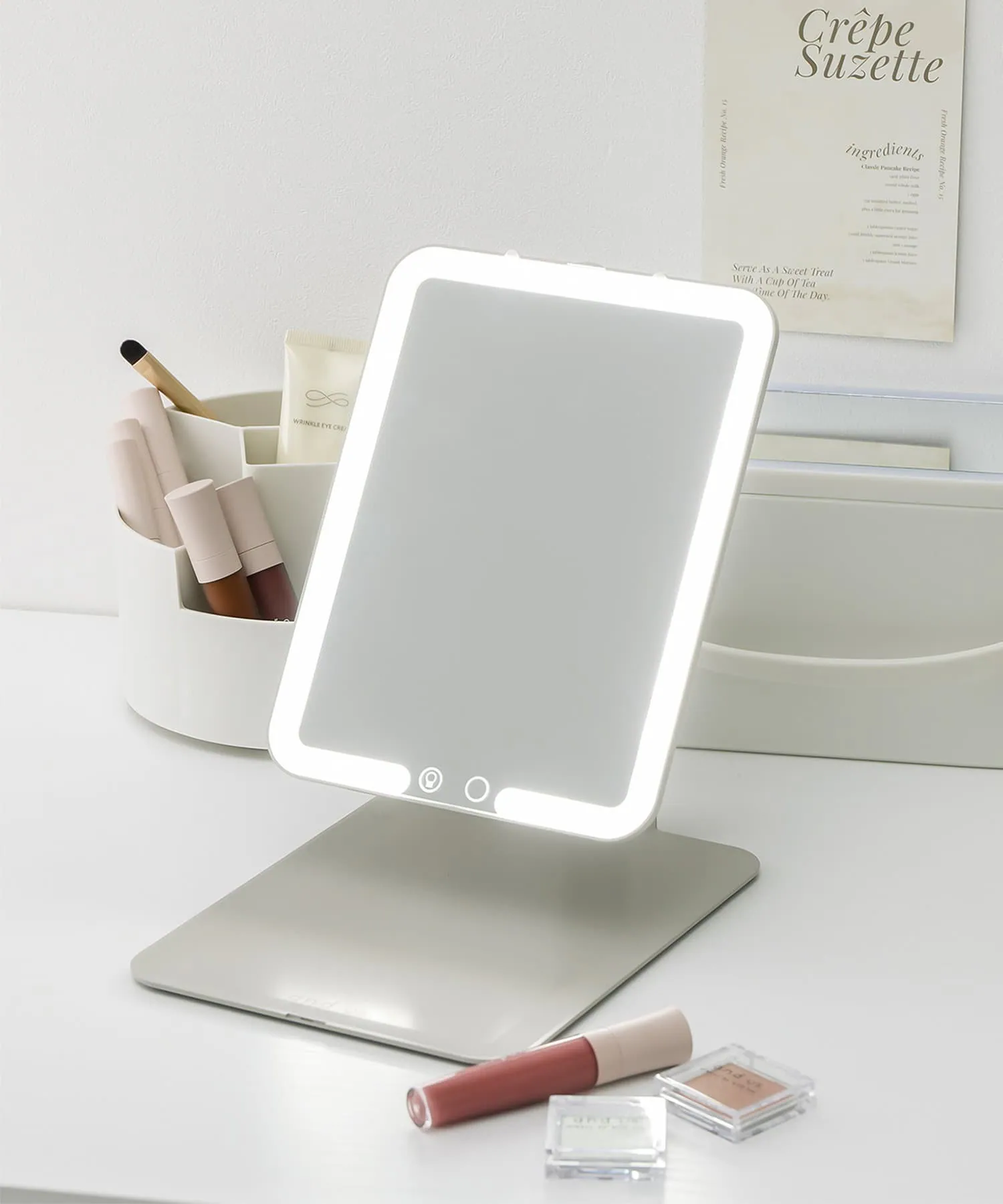 日本 3COINS 折疊LED化妝鏡