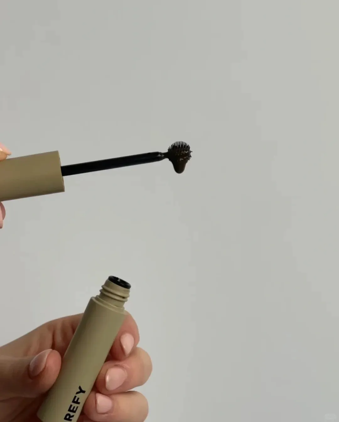  八折 REFY 染眉膠