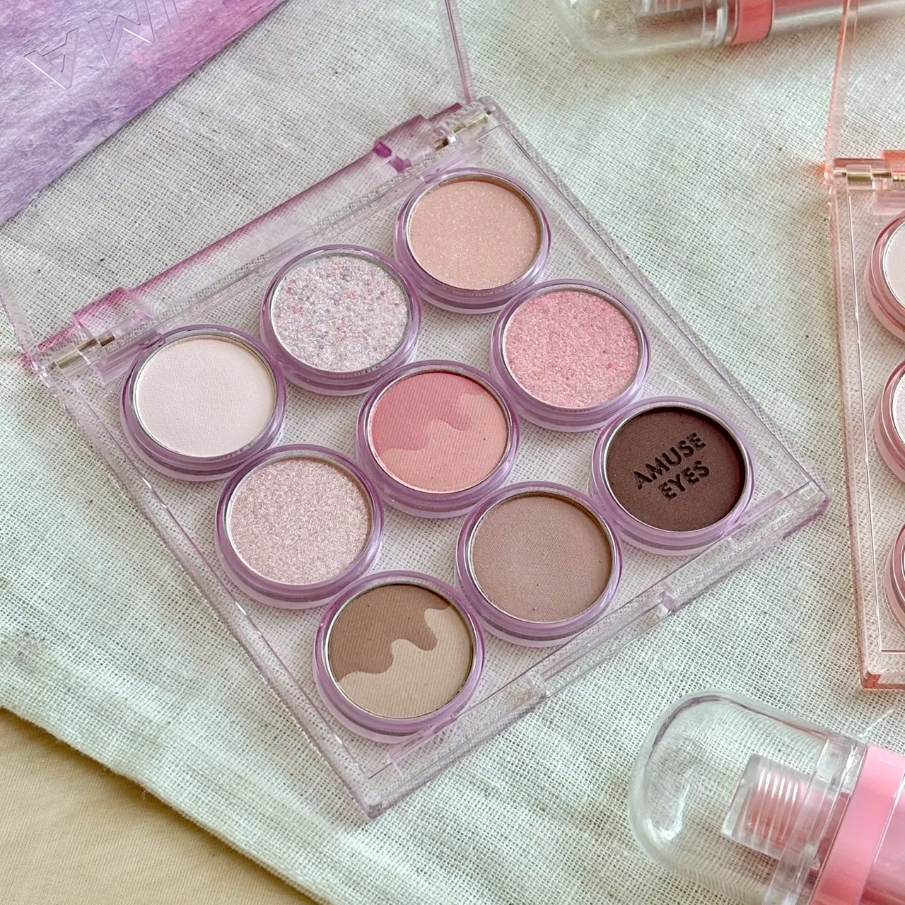 韓國 Amuse 九宮格糖果眼影盤