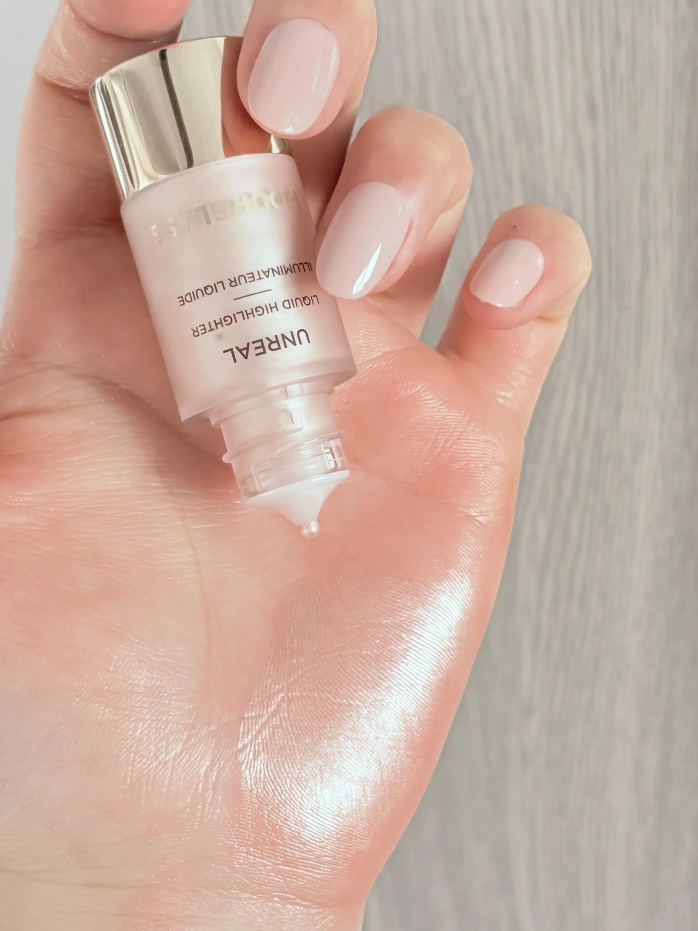 八折 Hourglass 打亮液