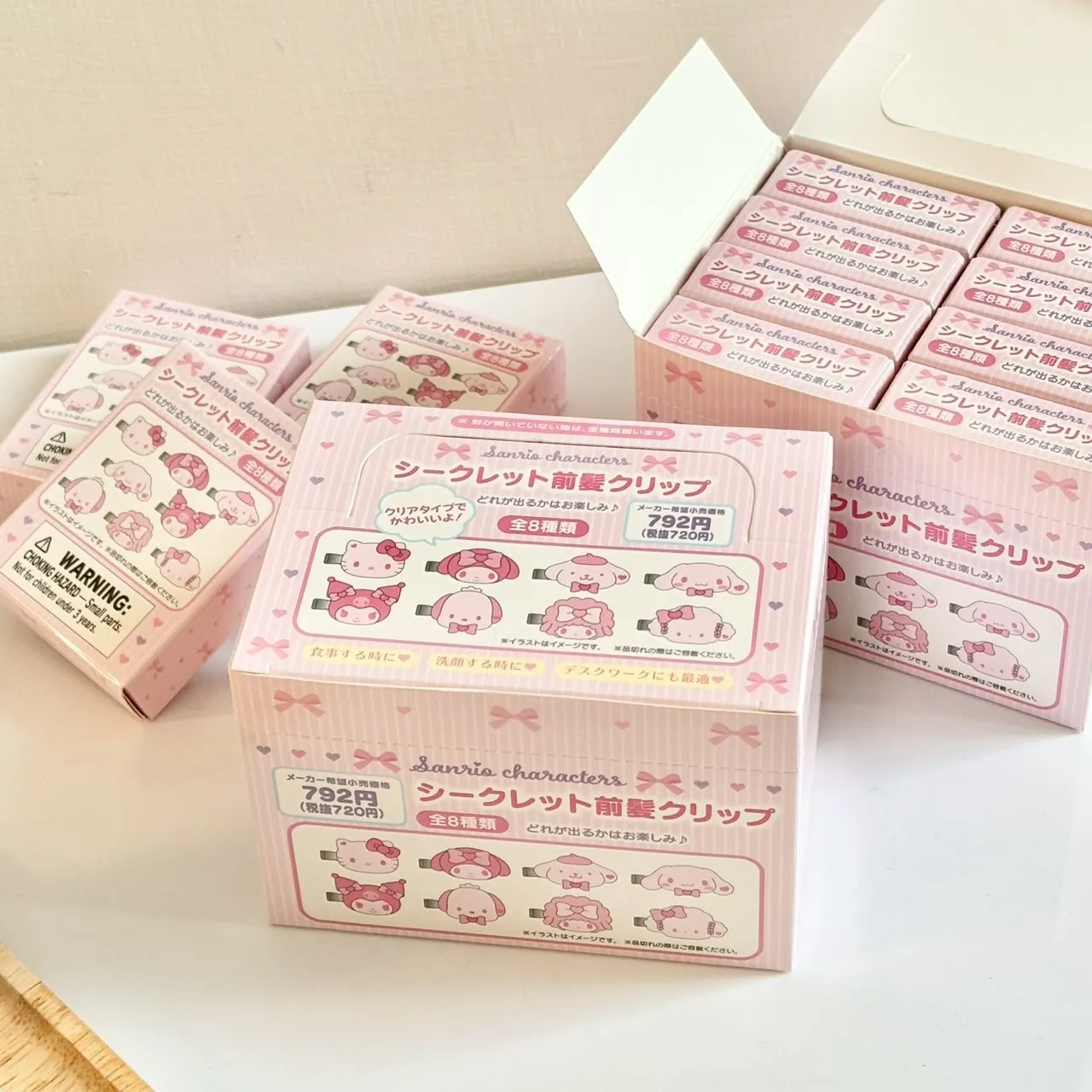 日本 Sanrio 三麗鷗  櫻花髮夾系列盲盒
