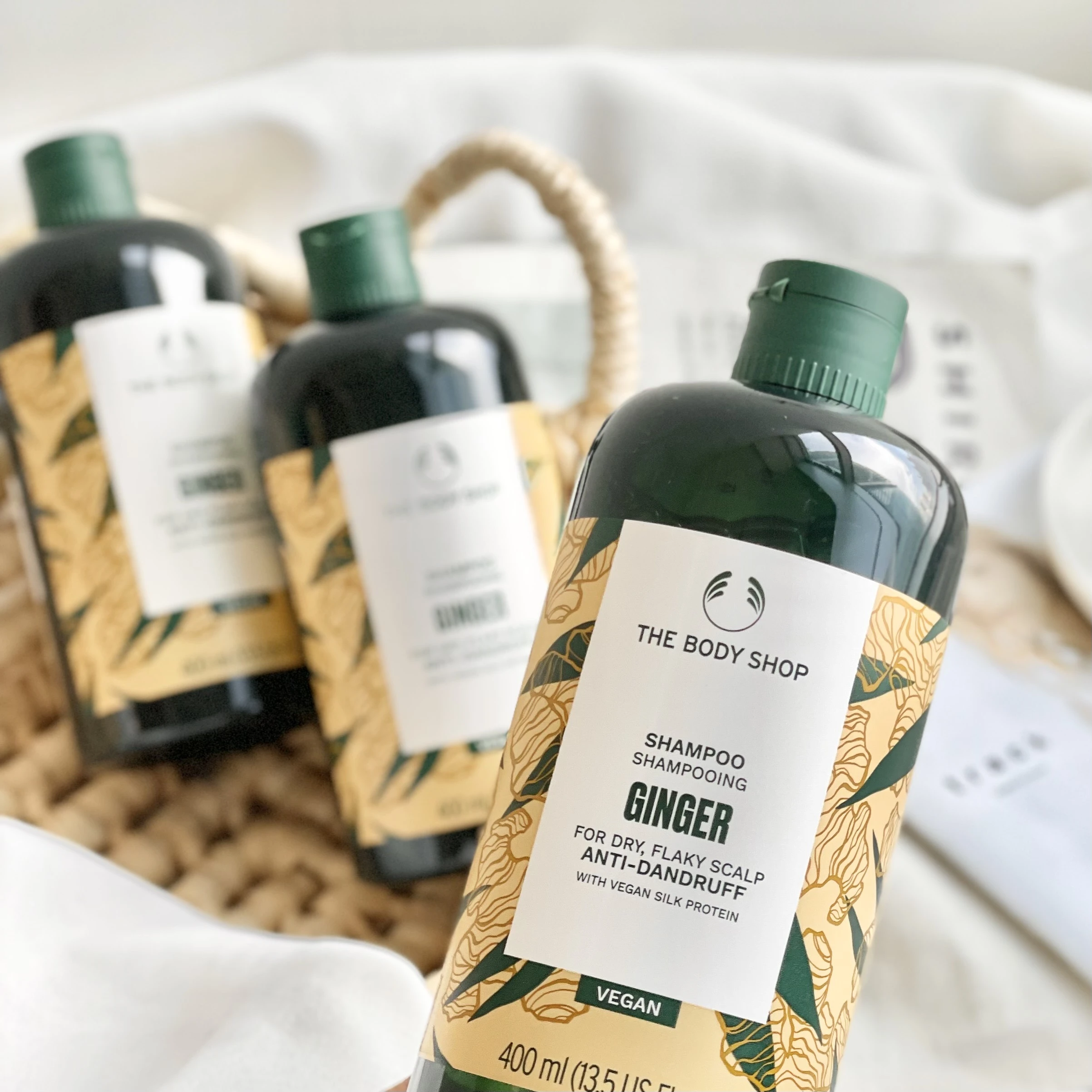 The Body Shop 美體小舖 薑根鏗活調理洗髮精