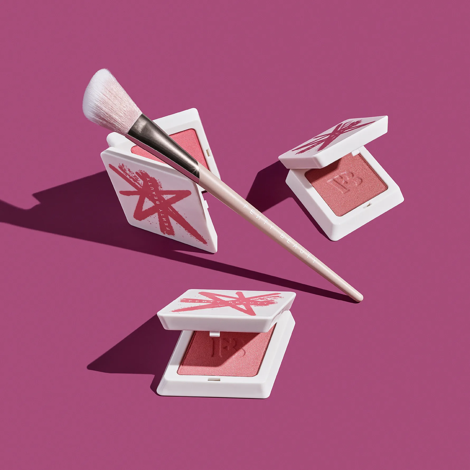  Fenty Beauty 麂皮腮紅