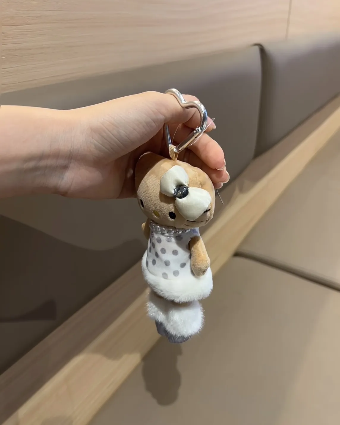 日本 冬日限定 三麗鷗 Sanrio 長腿kitty