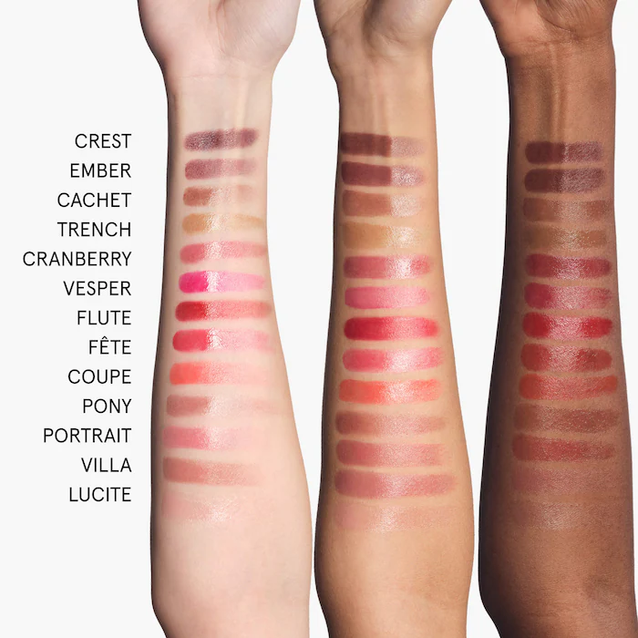 Glossier 粉管唇膏